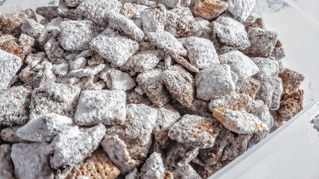 Pistachio Puppy Chow Recipe